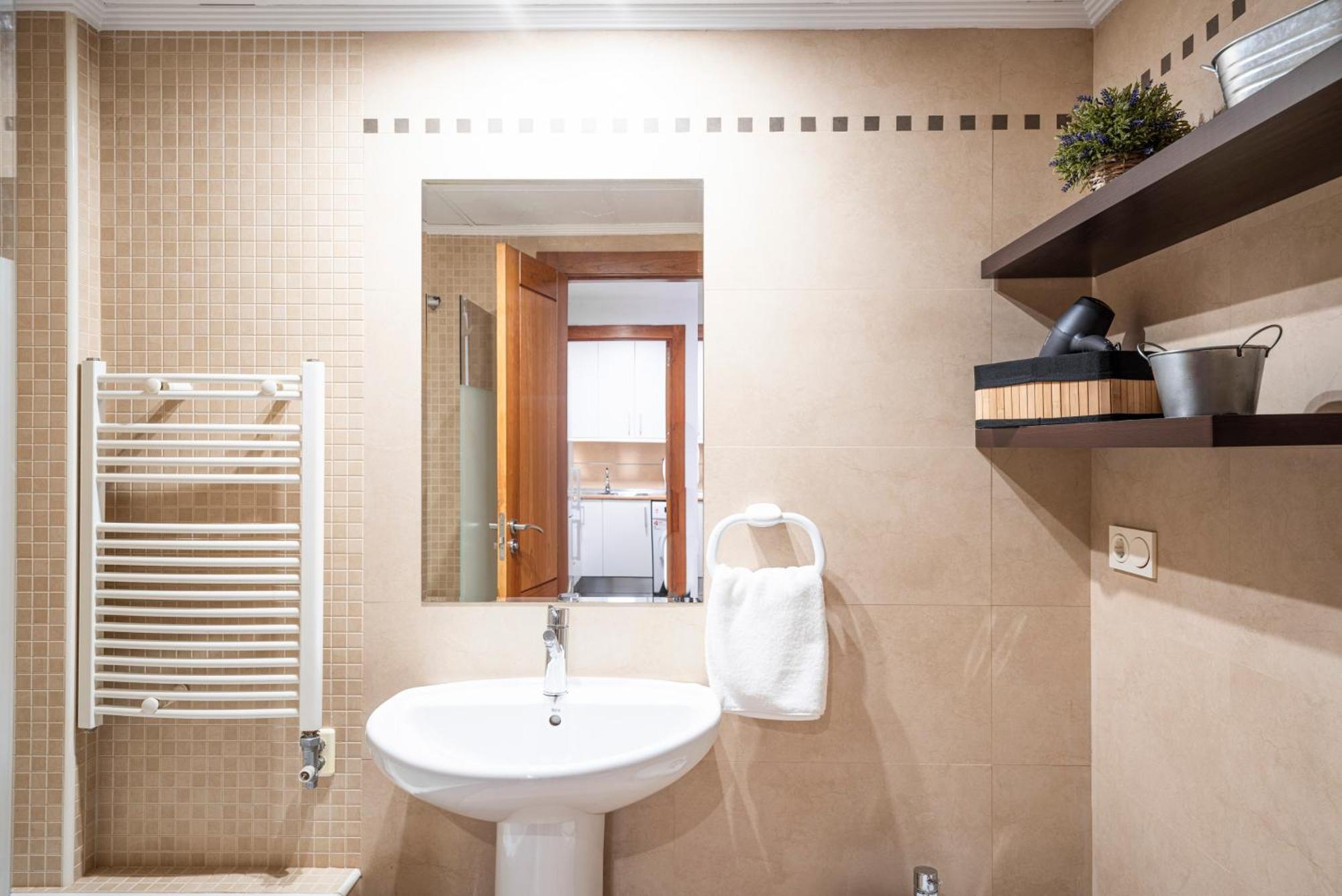 Enjoygranada Emir 3B Y Parking Apartment Exterior photo